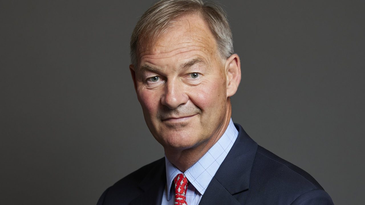 Rupert Lowe's X earnings near £93,000, Guardian analysis finds