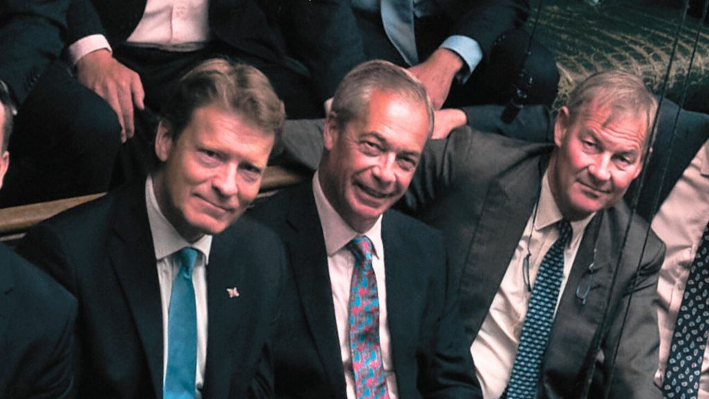 Ex-Reform MP Rupert Lowe launches Restore Britain national party, pledging “mass deportations”