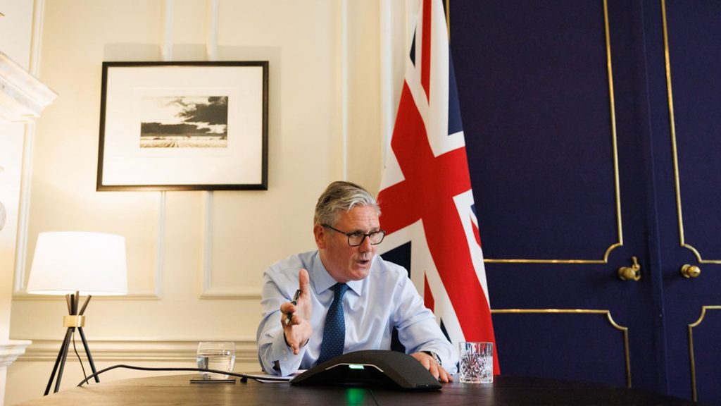 Starmer Backs Tougher Ukraine Peace Plan and Push to Make Russia Pay at G20