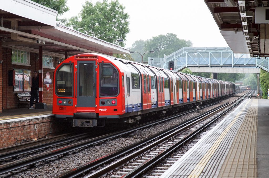 Rachel Reeves will announce a freeze on rail fares in the Budget — the first in three decades