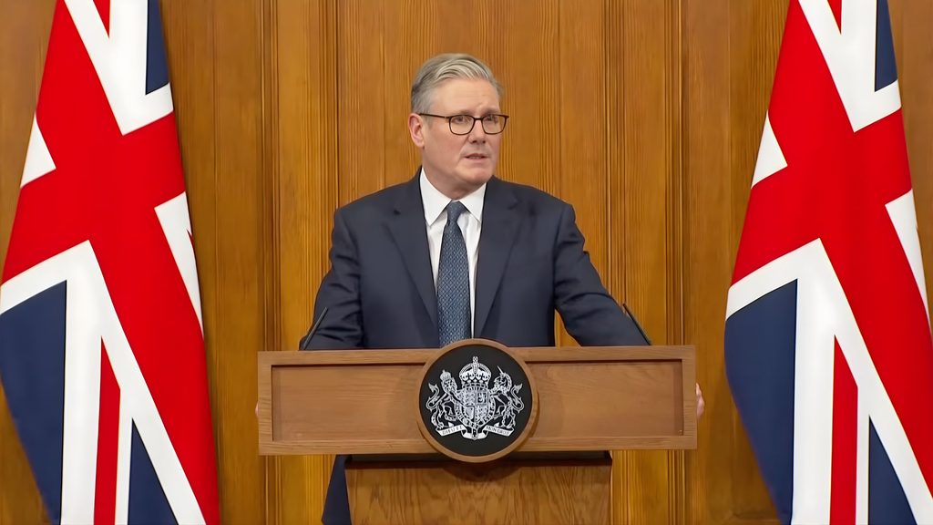 UK charters first repatriation flight from Oman as Iranian strikes restrict Gulf airspace