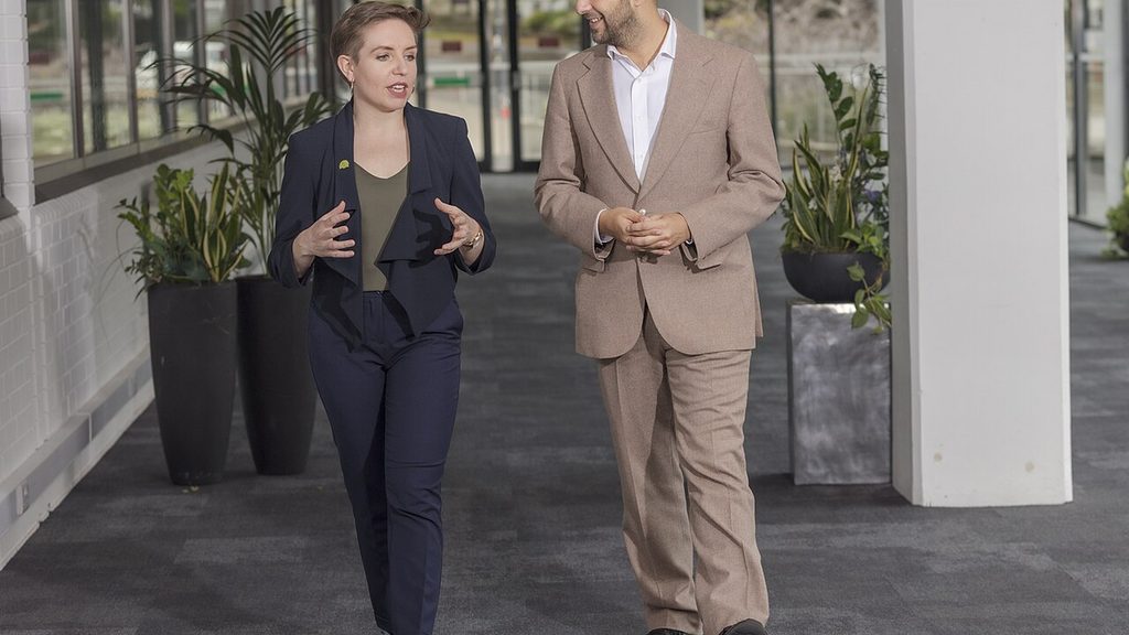 Zack Polanski says Trump should be ‘kicked out’ of Scottish golf courses; Trump International Scotland rejects remarks