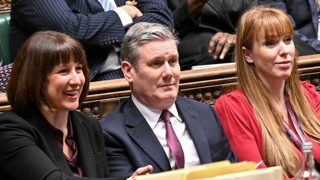 Released papers show Mandelson received £75,000 settlement after dismissal and vetting noted Epstein contact known to Starmer